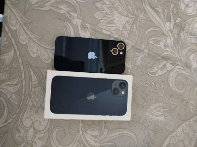 iPhone 13 jv with box 2