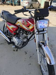 HONDA CG 125 2025 MODEL GOLDEN NO 999