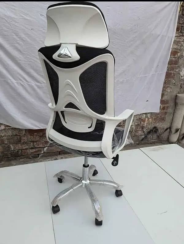 Staff Chair,Exective Table,Workstation,Meeting Table 3