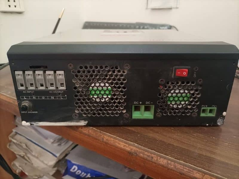 3.2 kw soler inverter For sell good conditions 10/10 ok 3