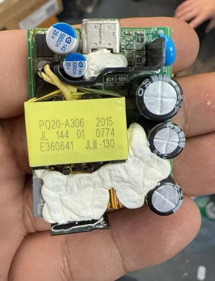 Google Pixel 30W Original Charger for Pixel 6,Pixel 7,Pixel 8,Pixel 9 4