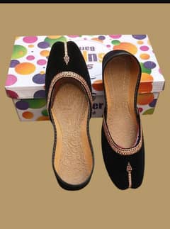 Stylesh Women's velvet Khussa.