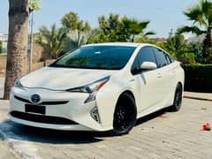 Toyota Prius 2016