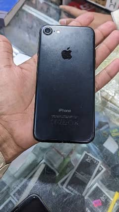 I phone 7 128 gb PTA approved