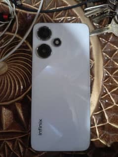 Infinix hot 30 play 8/64 10/10condition complete box andcharger urgent