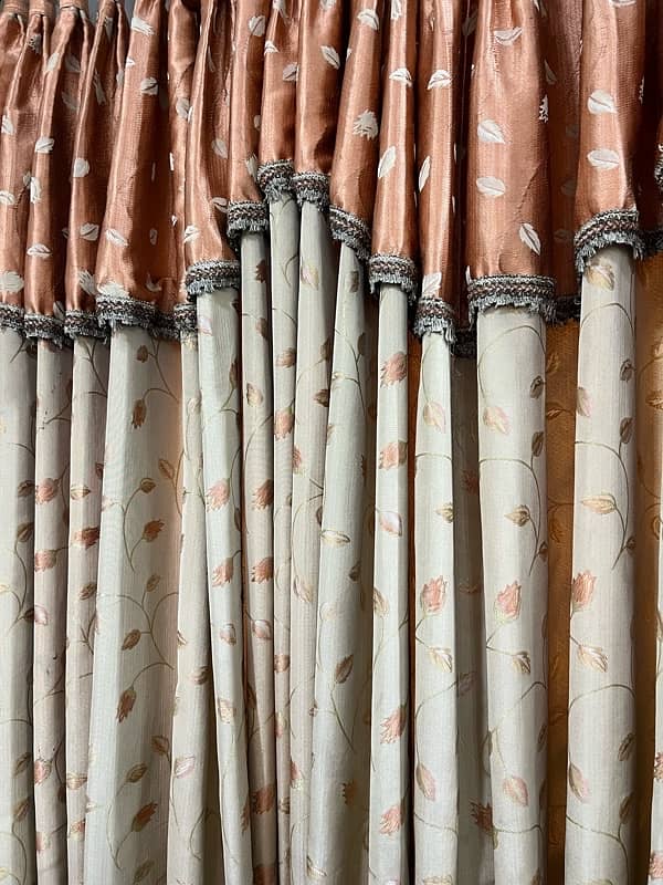 Curtains for urgent sale 1