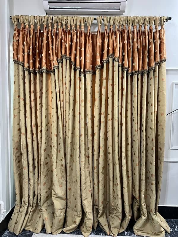 Curtains for urgent sale 2