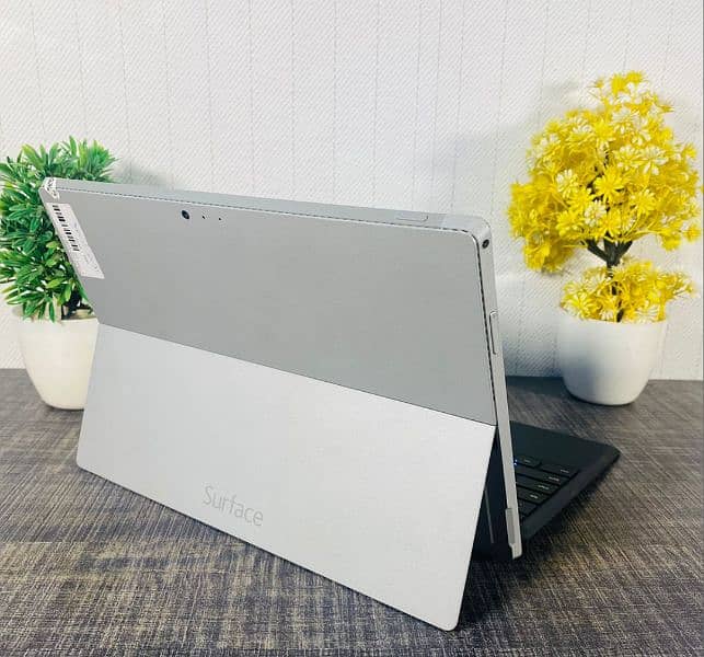 Surface Pro 3 2-in-1 Laptop | 256GB SSD | 8GB RAM | Intel Core i5 4th 1