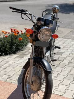 Suzuki GS 150