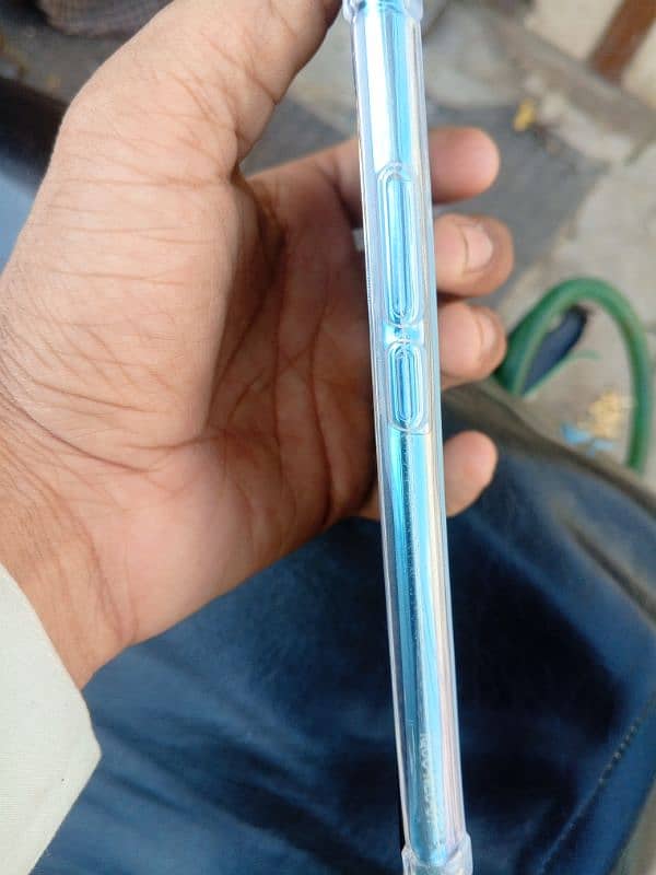 Vivo s1 sell 4gb 128gb good condition one hand use All ok set 3