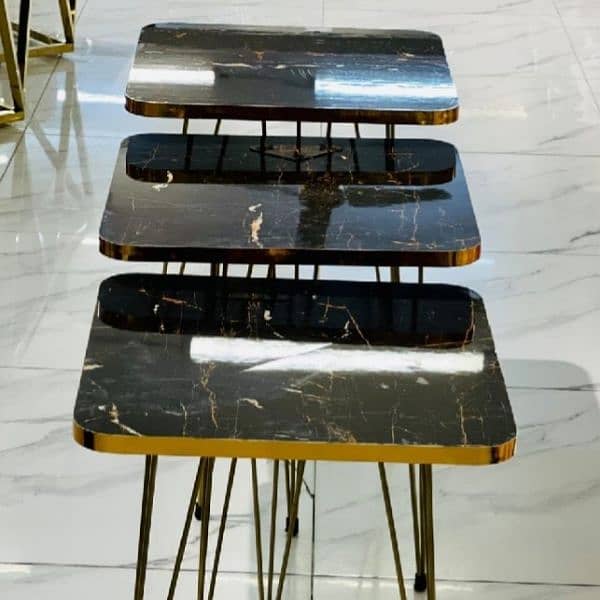 TABLE/NESTING COFFE TABLE/3 PIECE TABLE SET/MODREN COFFE TABLE 7