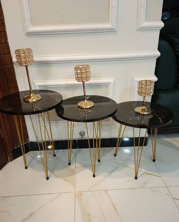 TABLE/NESTING COFFE TABLE/3 PIECE TABLE SET/MODREN COFFE TABLE 11
