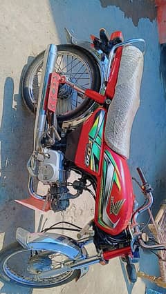 Honda C70 10/10 2022model