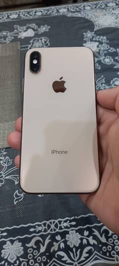 iPhone xs factory unlock 64 gb