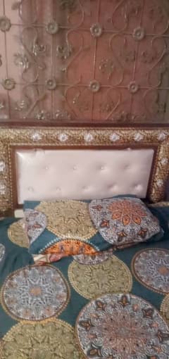 single poshish bed with mattress