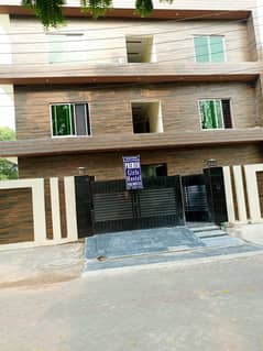 Premier Inn Girls Hostel Near UCP University & Shokat Khanam