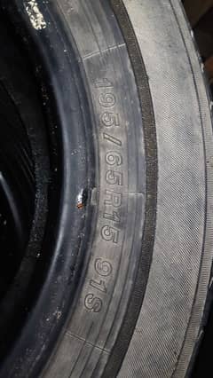 195/65R15 91s civic tyer sai