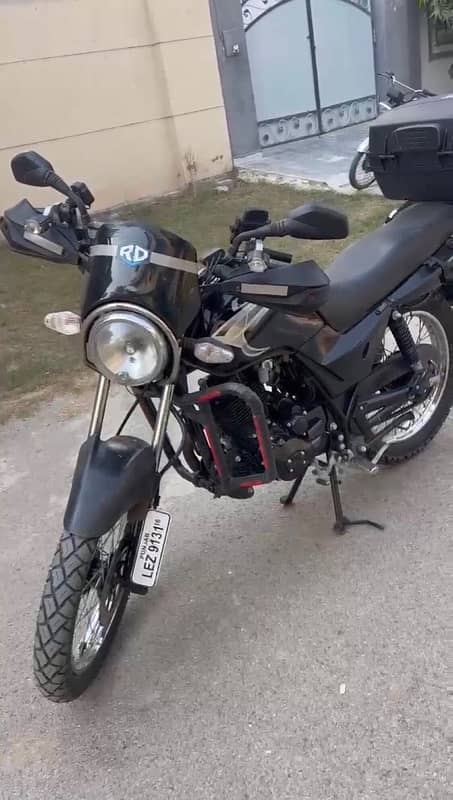 Ravi Piaggio / Road Prince Twister Tour Bike 250cc 2