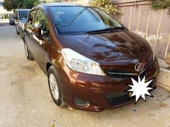 Toyota Vitz Jewela  2011