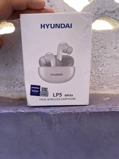 Hyundai LP5 White True Wireless Earbuds – Premium Sound & Comfort!