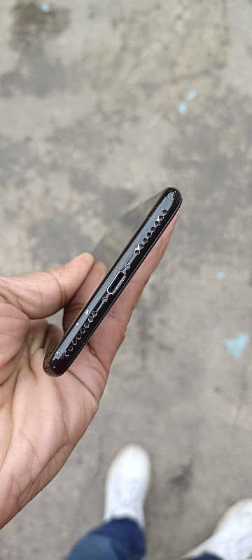 iphone 7plus 256gb pta approved finger ok urgent sale need cash 5