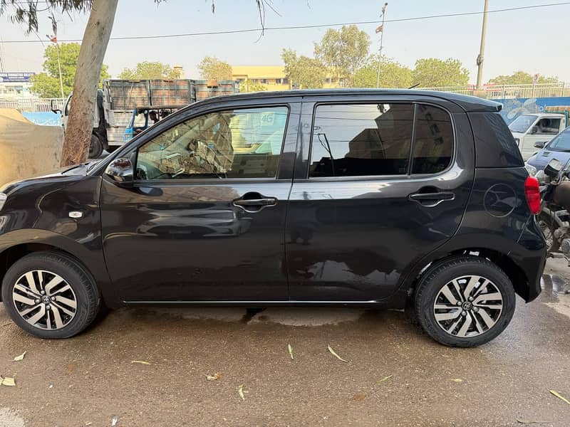 Toyota Passo XG 2020 / 2025 1