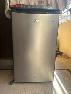 mini fridge,running cycle,comfortable chair