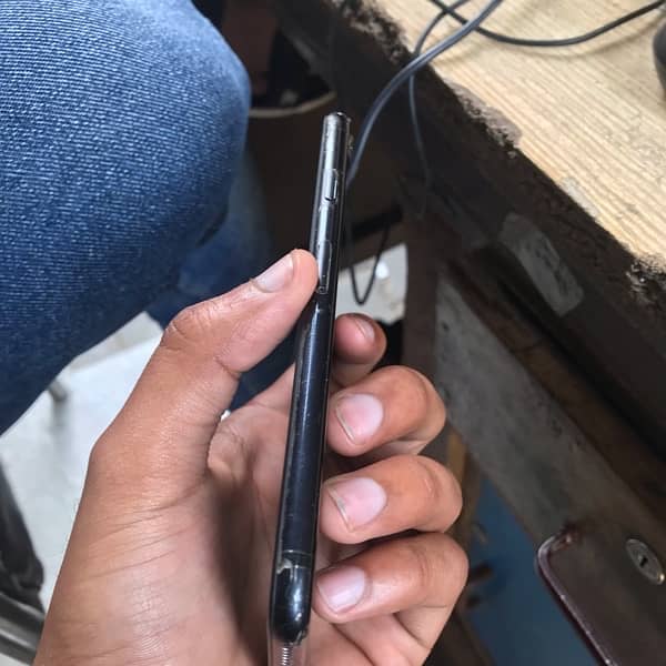 iPhone 7 128 GB none PTA battery Timing 4+ Hours 4