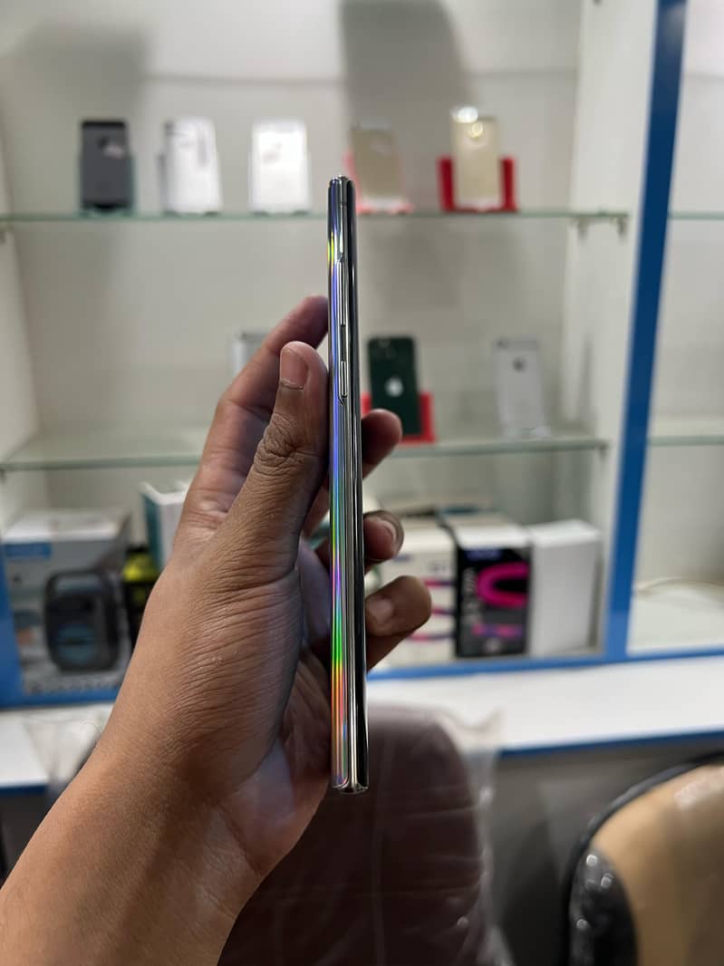 Samsung Note 10 Plus 12/512 APPROVED 4