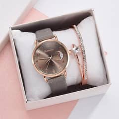 Women Watch Gift Pack Amazing. (watch+Bracelet+Box)