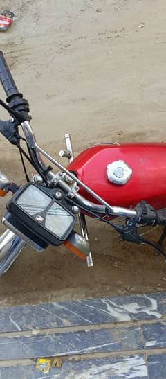 Honda 125 sell 03060583640