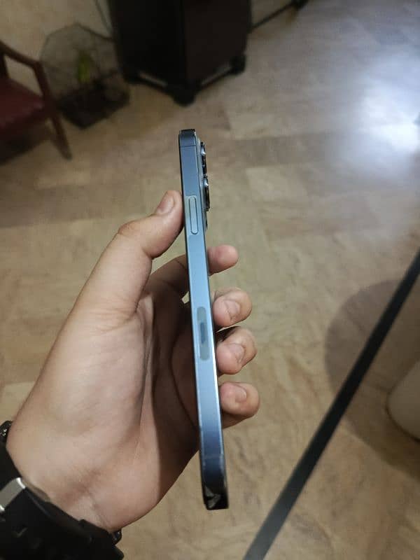 Iphone 13 pro max Non PTA/Factory Unlock 3