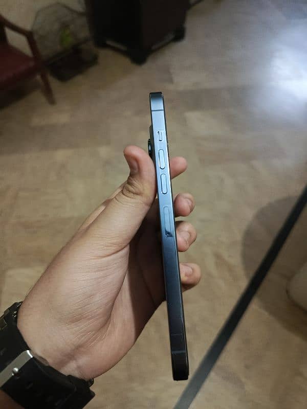 Iphone 13 pro max Non PTA/Factory Unlock 4
