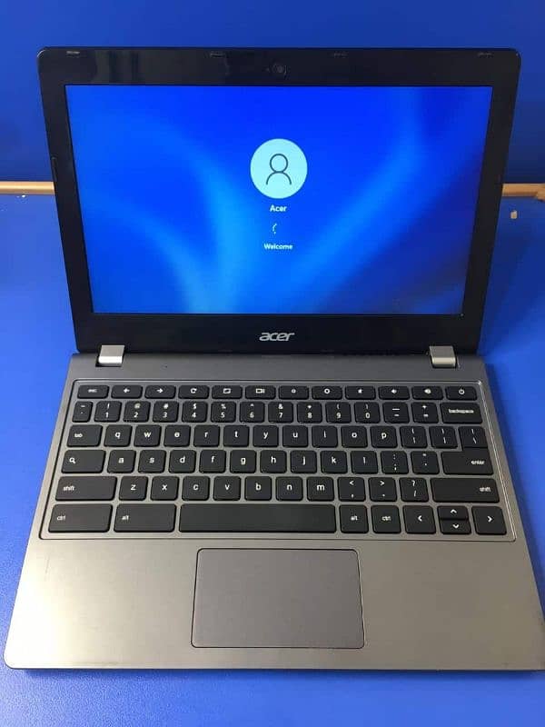 Acer C740 Laptop - Windows Laptop not Chromebook 1
