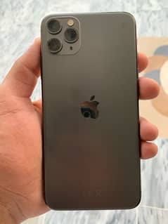 iphone 11 pro max . 256gb . nonpta factory unlock . exchange possible