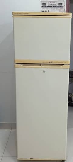 Refrigerator SUPER GENERAL SG-J22 with Universal Stablizer