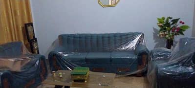 new 5 seater sofa urgnt sale