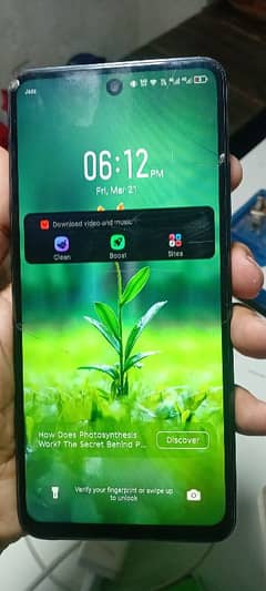 infinix hot 40i glass break pic mein dekh le quotation