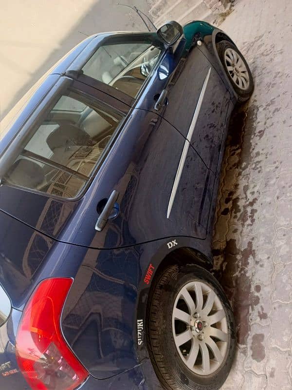 Suzuki Swift 2012 11