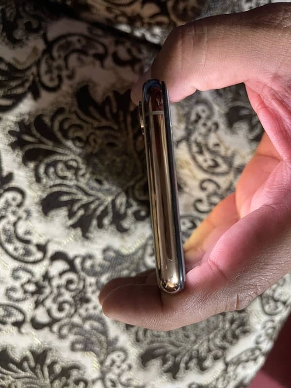 iPhone Xs, PTA Approved, exchange possible 4
