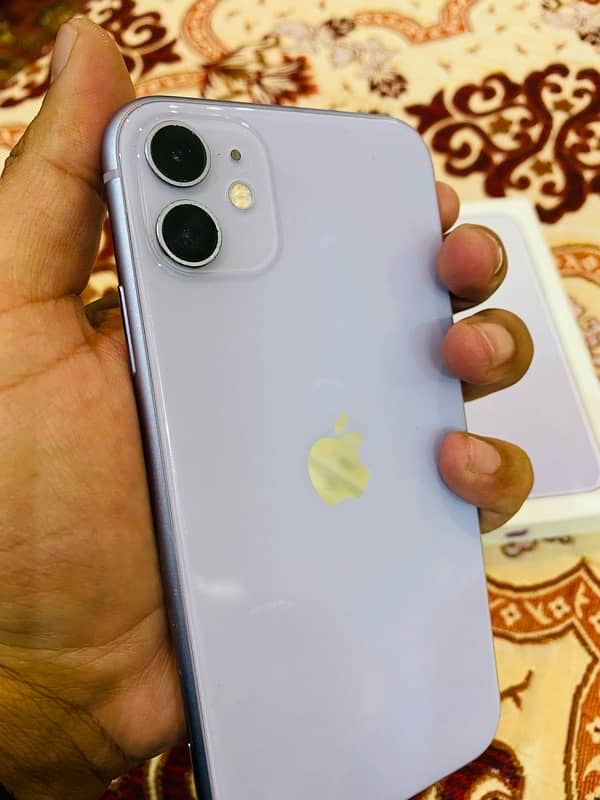 apple iPhone 11 full box 128gn pta approved urgent sale 5