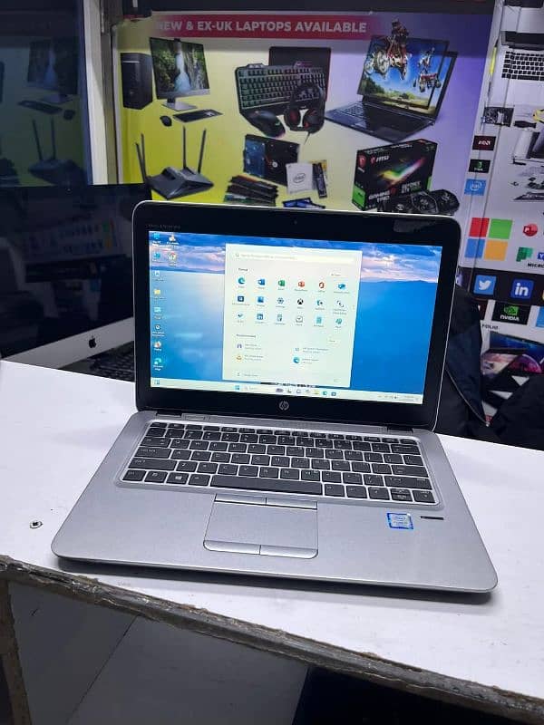 5HRS + Backup Hp EliteBook Core i5 7th Gen Full HD BackLight 6