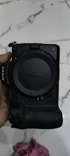 Nikon z5