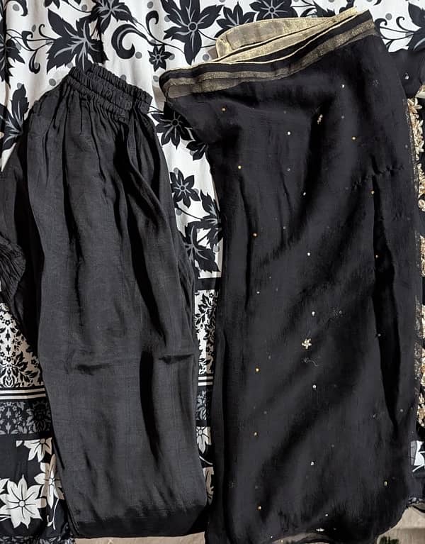 Black Maxi 3 Piece Full Heavy Work 1