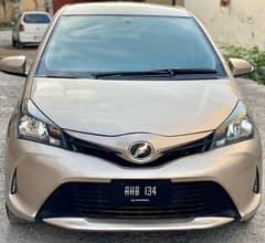 Toyota Vitz 2015