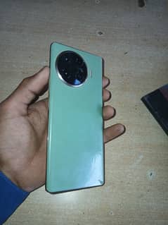 Tecno spark 20 pro plus 10/10 condition complete box (Green color)