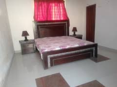 King size bed in used