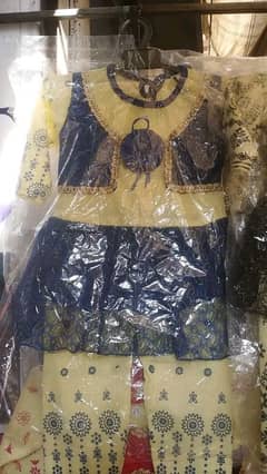 baby garments packing ke liye female staff ki urgent need hai