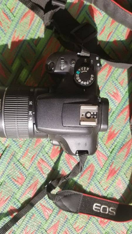 Canon 1300d 18-55mm lens plus 32 GB Card plus Camera Bag 14
