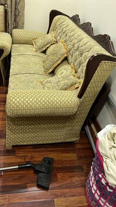 5 Seater Sofa Set just Like Brand New